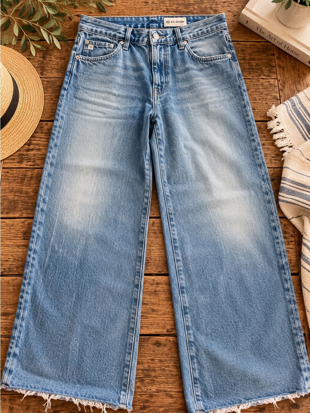 AG AG-ED Denim Wide Leg Jeans Size 31 Light Wash Distressed Raw Hem